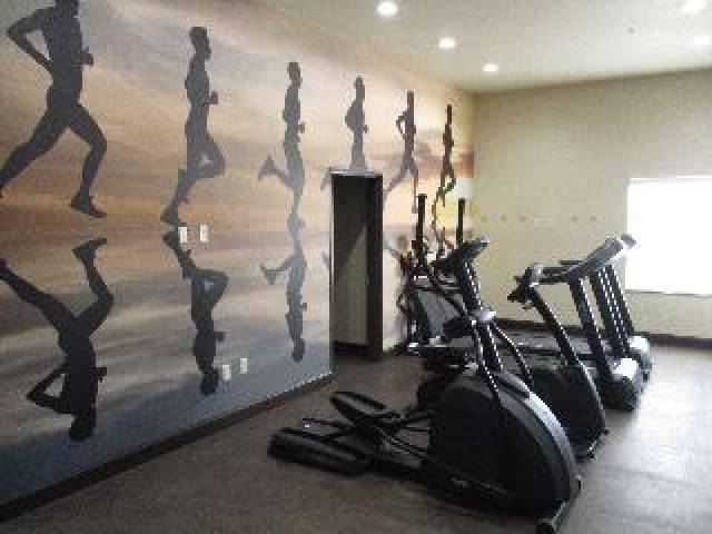 Desportos y Entretenimento
