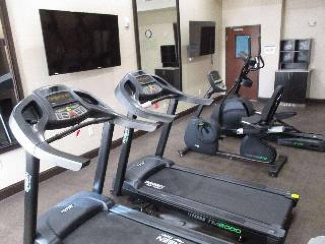 Desportos y Entretenimento