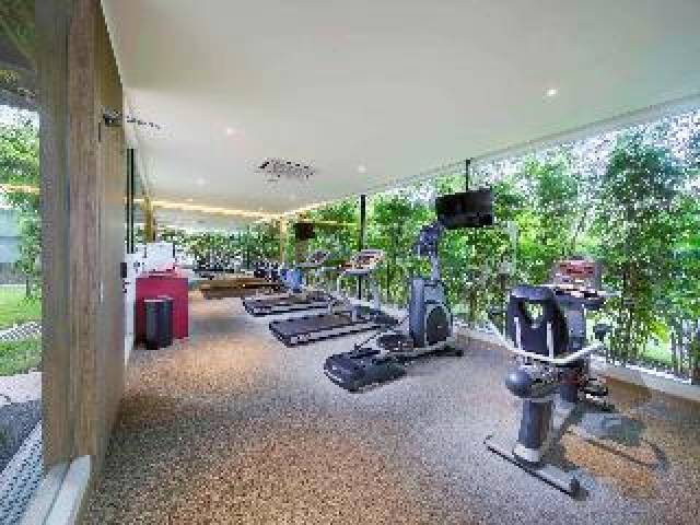 Desportos y Entretenimento