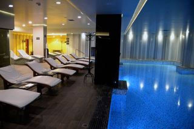 Piscina