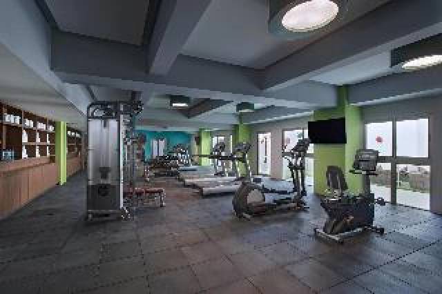 Desportos y Entretenimento