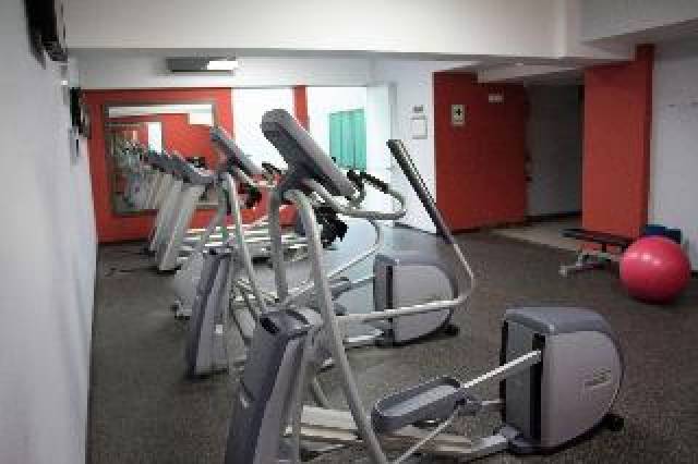 Desportos y Entretenimento