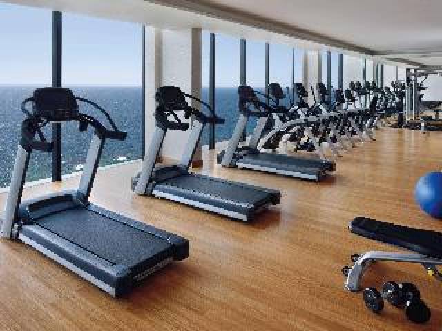 Desportos y Entretenimento