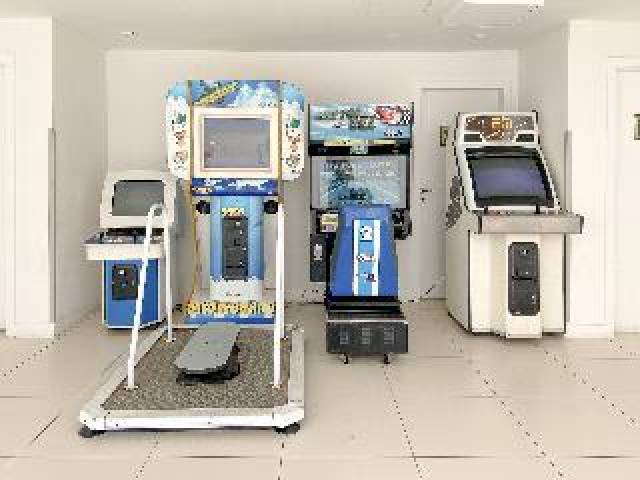 Desportos y Entretenimento