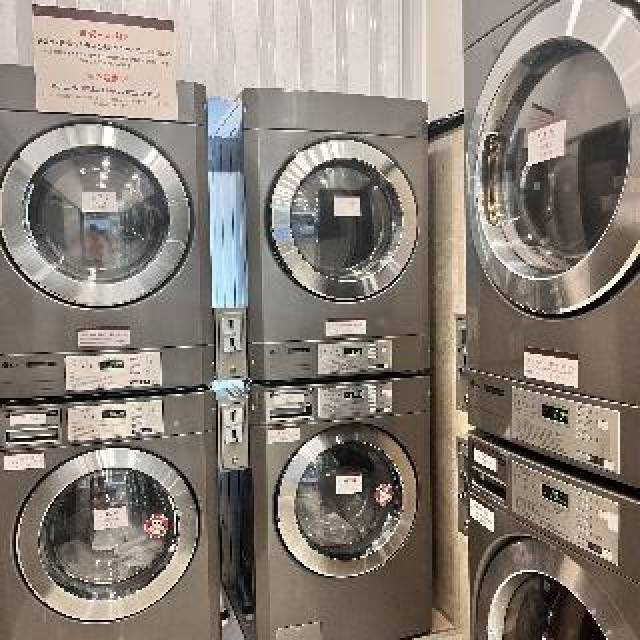 Desportos y Entretenimento