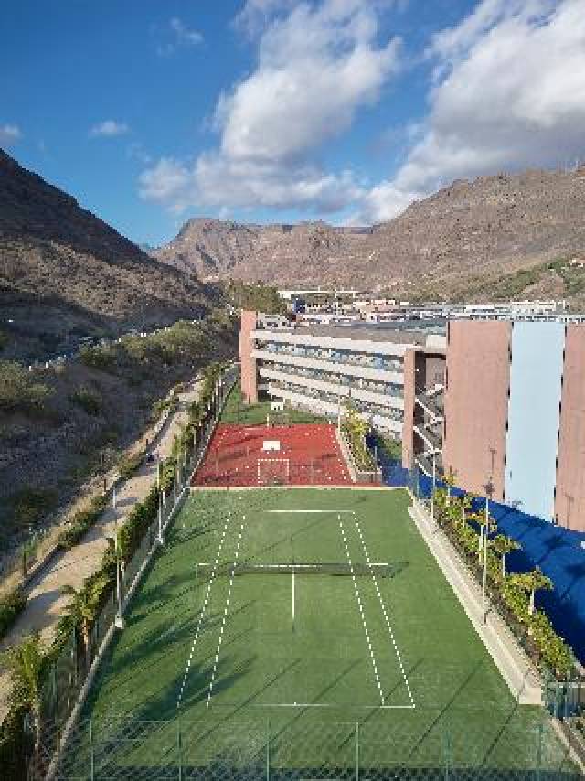 Desportos y Entretenimento