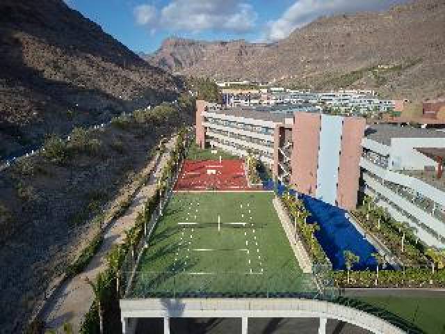 Desportos y Entretenimento