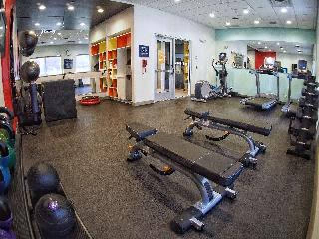 Desportos y Entretenimento