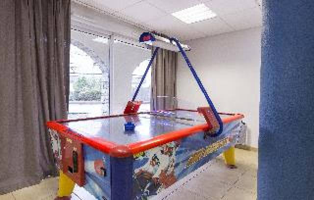 Desportos y Entretenimento