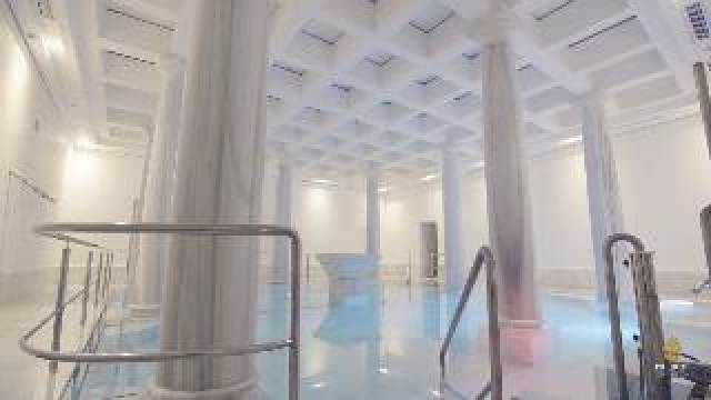 Desportos y Entretenimento