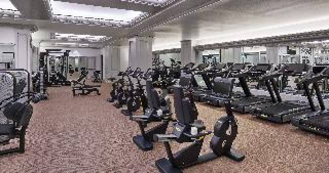 Desportos y Entretenimento
