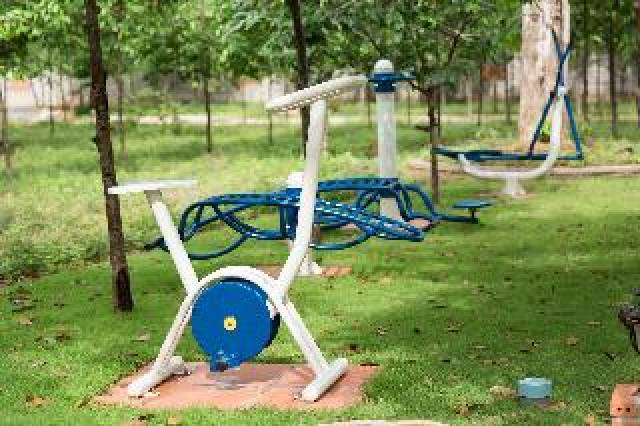 Desportos y Entretenimento