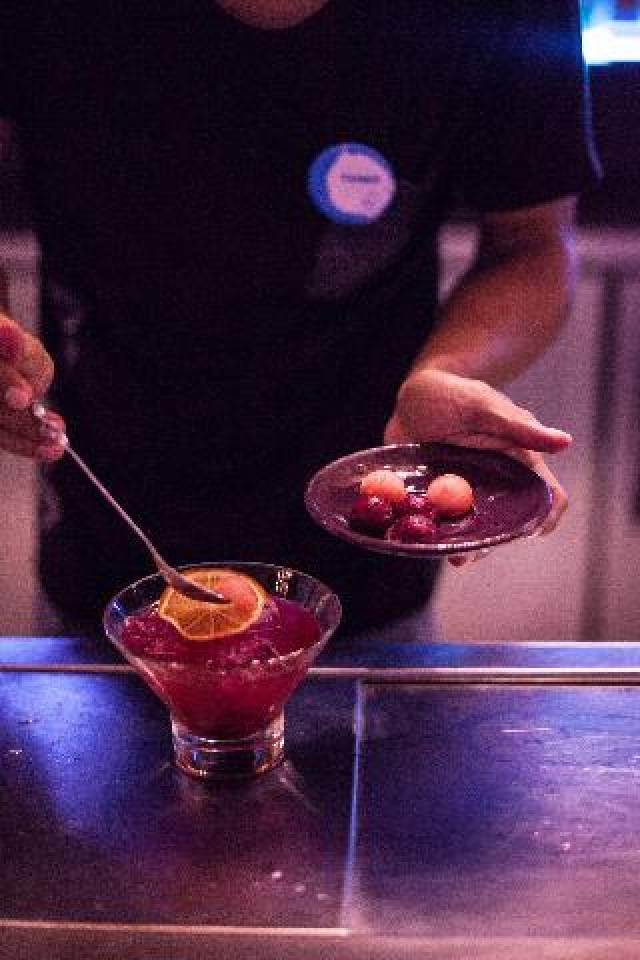 Bar