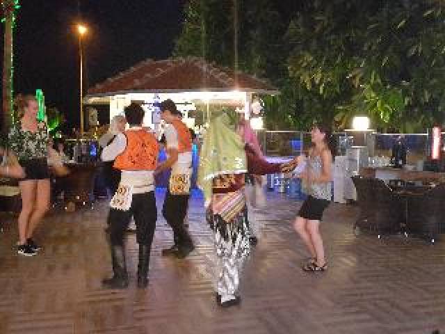 Desportos y Entretenimento