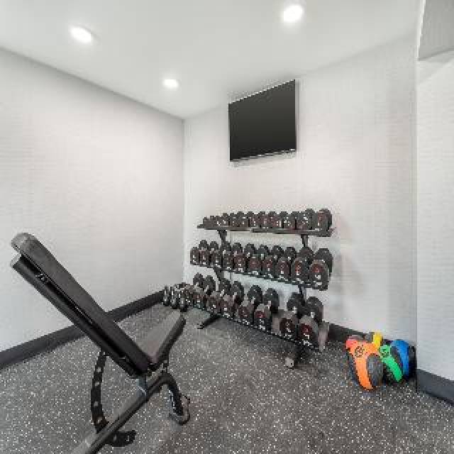Desportos y Entretenimento