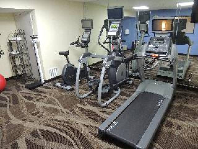 Desportos y Entretenimento