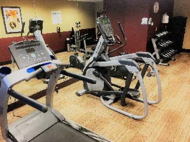 Desportos y Entretenimento