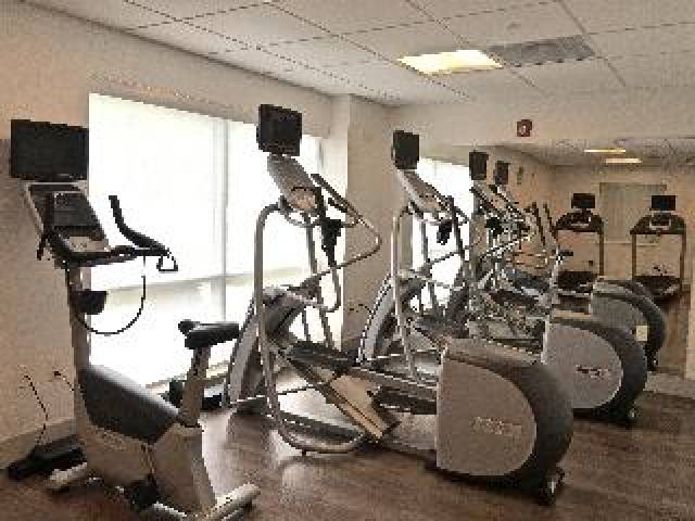 Desportos y Entretenimento