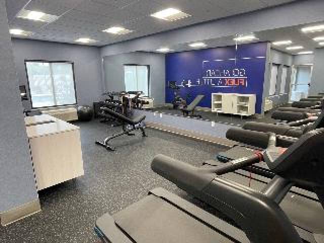 Desportos y Entretenimento