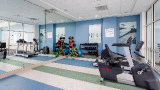 Desportos y Entretenimento