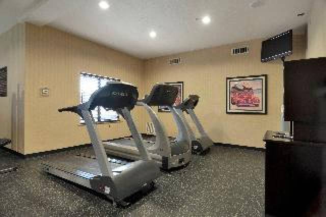 Desportos y Entretenimento