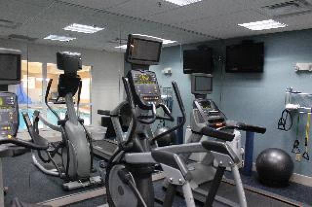 Desportos y Entretenimento