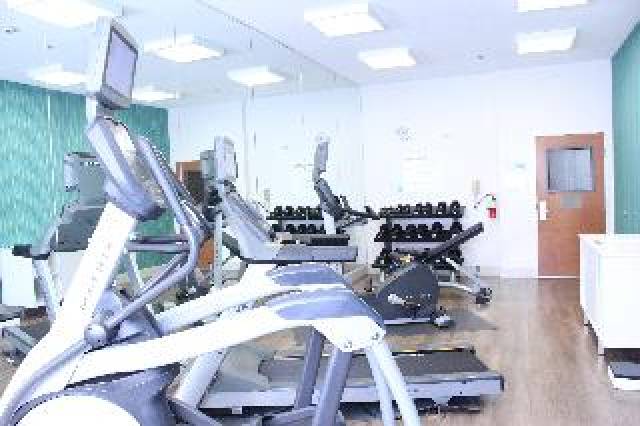 Desportos y Entretenimento