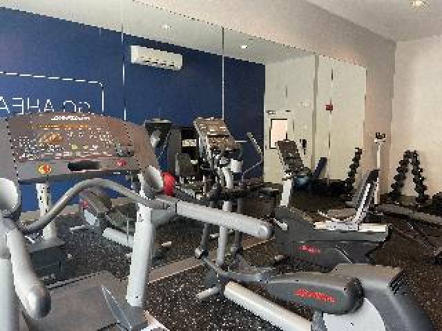 Desportos y Entretenimento