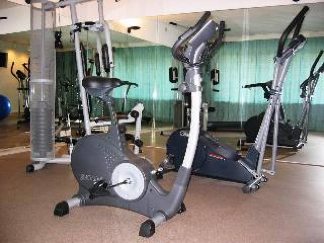 Desportos y Entretenimento