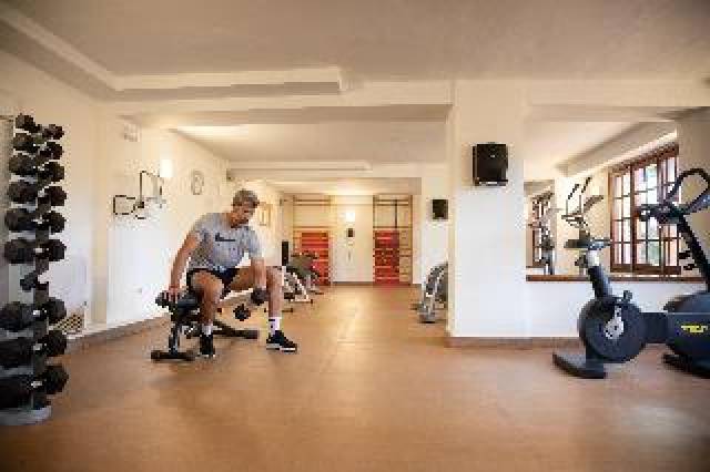 Desportos y Entretenimento