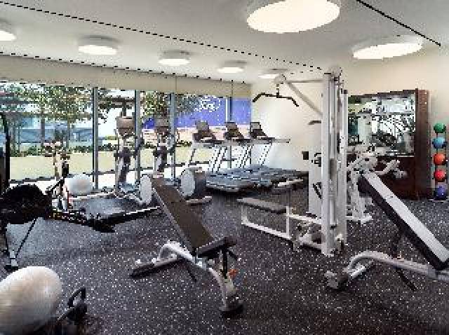 Desportos y Entretenimento