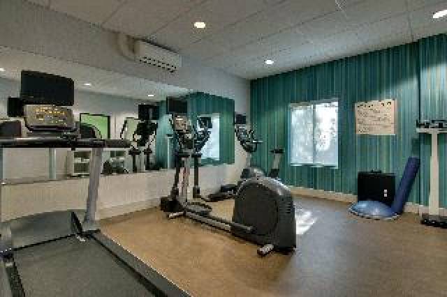 Desportos y Entretenimento