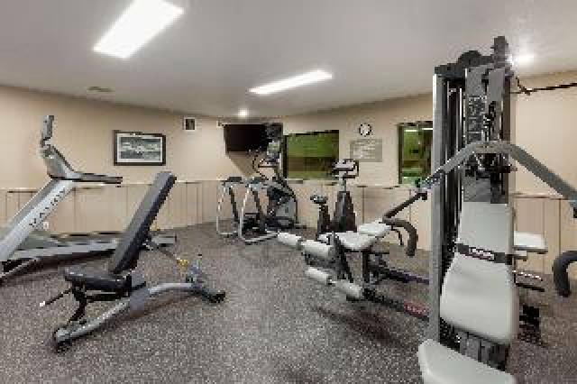 Desportos y Entretenimento