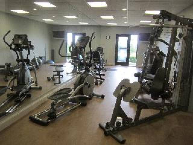 Desportos y Entretenimento