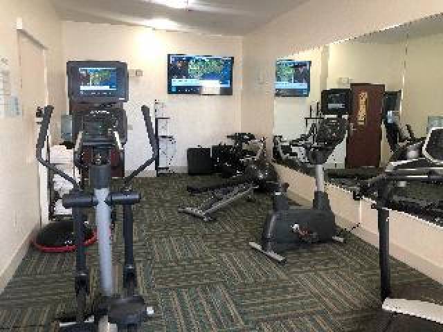 Desportos y Entretenimento
