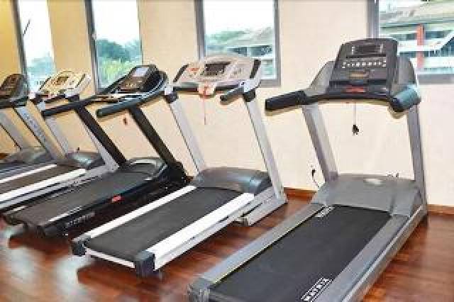 Desportos y Entretenimento