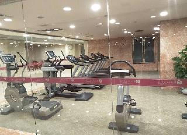Desportos y Entretenimento