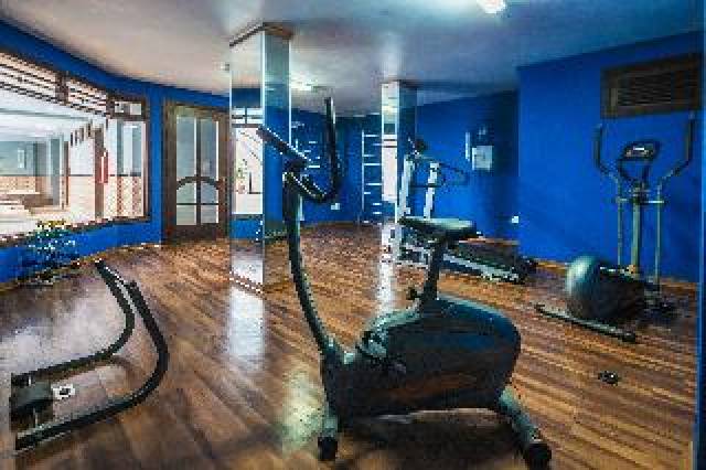 Desportos y Entretenimento