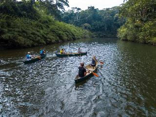Desportos y Entretenimento