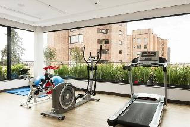 Desportos y Entretenimento