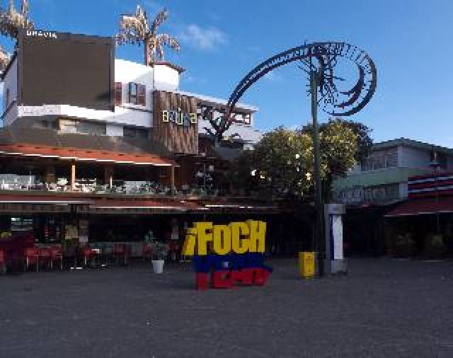 Desportos y Entretenimento