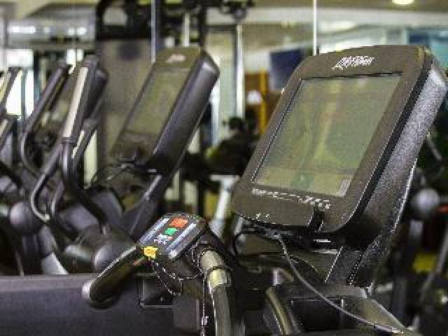 Desportos y Entretenimento