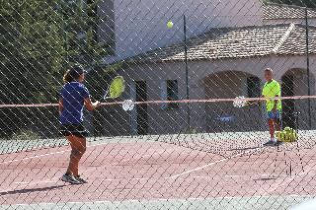 Desportos y Entretenimento