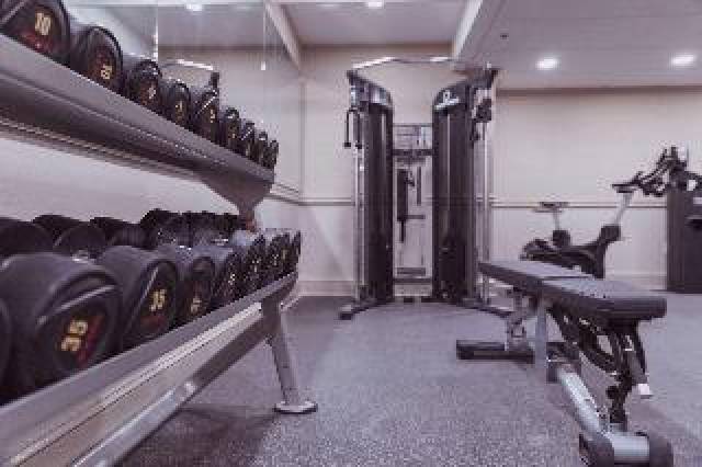 Desportos y Entretenimento