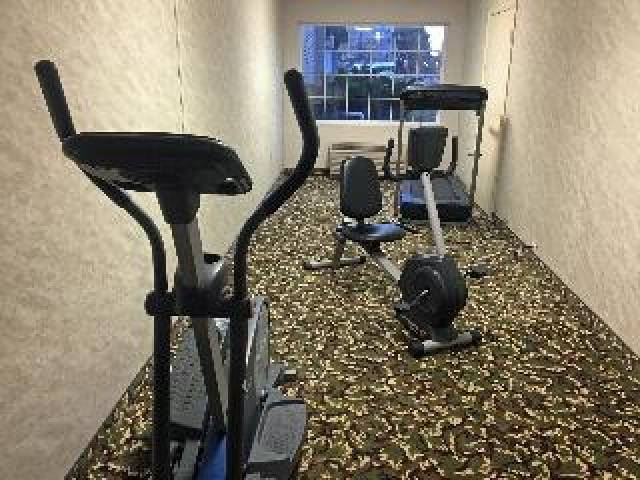 Desportos y Entretenimento