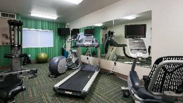 Desportos y Entretenimento
