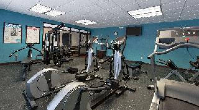 Desportos y Entretenimento
