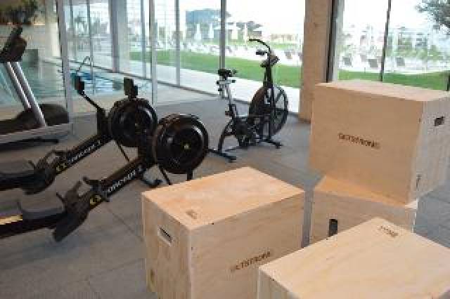 Desportos y Entretenimento