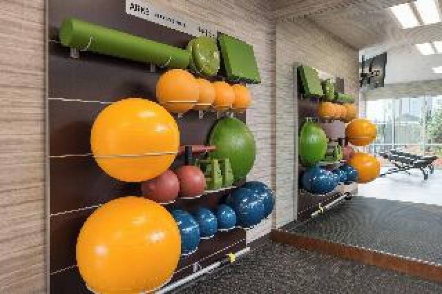 Desportos y Entretenimento