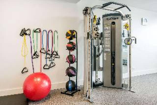 Desportos y Entretenimento
